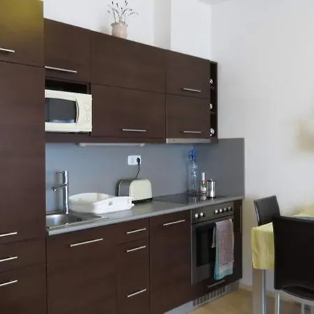 Wellness Club Apartman * Шиофок